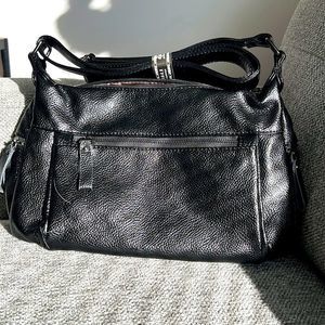 ⭐️3/$30⭐️Brand new black purse